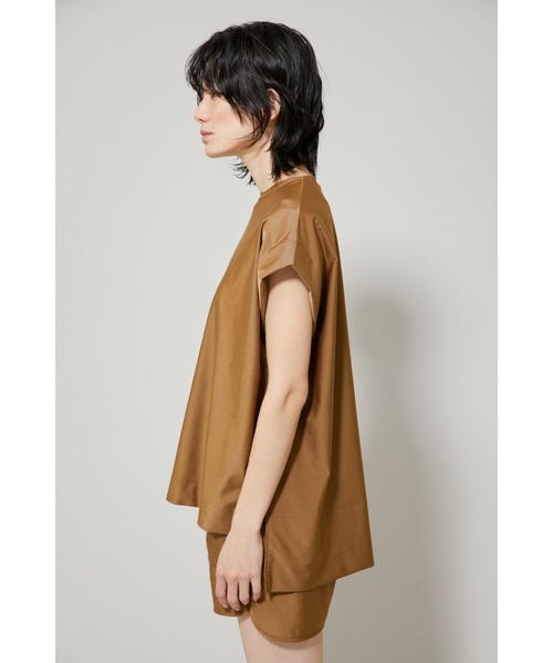 HeRIN.CYE(ヘリンドットサイ)の「Frill french sleeve tops(Tシャツ/カットソー・レディース・ブラック/ブラウン/イエロー・FREE)」の13枚目の写真