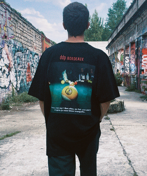 JOURNAL STANDARD(ジャーナルスタンダード)の「【WEB限定】ddp/ディーディーピー×JS 別注 アーカイブ グラフィック Tシャツ(Tシャツ/カットソー・メンズ・ブラック系その他/ブラック/ホワイト/ホワイト系その他・X-LARGE/MEDIUM/LARGE)」の3枚目の写真