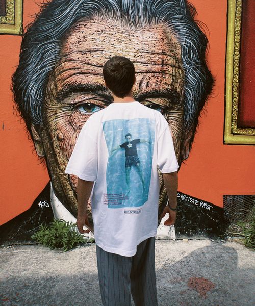 JOURNAL STANDARD(ジャーナルスタンダード)の「【WEB限定】ddp/ディーディーピー×JS 別注 アーカイブ グラフィック Tシャツ(Tシャツ/カットソー・メンズ・ブラック系その他/ブラック/ホワイト/ホワイト系その他・X-LARGE/MEDIUM/LARGE)」の13枚目の写真