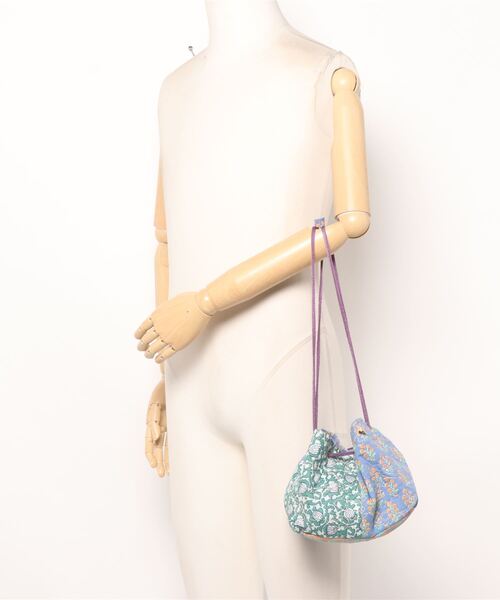 NE QUITTEZ PAS!（ヌキテパ）の「【NE QUITTEZ PAS/ヌキテパ】パッチワークキルトショルダーバッグ（ショルダーバッグ・レディース・ピンク/ブルー・FREE）」の4枚目の写真