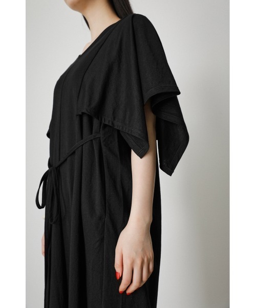 AZUL by moussy（アズールバイマウジー）の「A/F WIDE RELAX ONEPIECE/アークティックフィールワイドリラックスワンピース（ワンピース・レディース・ブラック/ライトグレー/グリーン・MEDIUM/SMALL）」の5枚目の写真