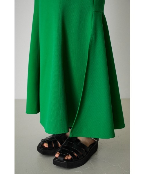 AZUL by moussy(アズールバイマウジー)の「MERMAID SLIT SKIRT/マーメイドスリットスカート(スカート・レディース・イエロー/グリーン/ブラック・SMALL/MEDIUM)」の21枚目の写真