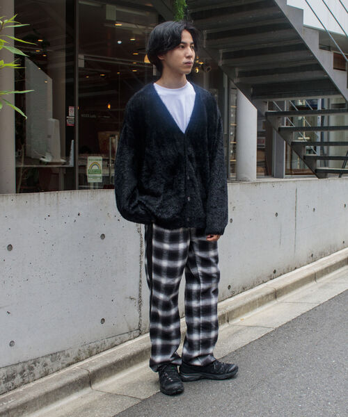 GLOSTER（グロスター）の「【GLOSTER/グロスター】オンブレ チェック イージーパンツ カットオフ サイドライン（その他パンツ・メンズ・ブラック系その他・M/L）」の6枚目の写真