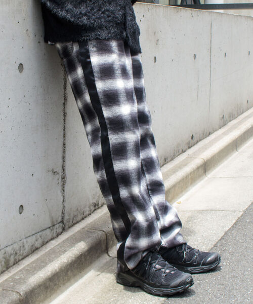 GLOSTER（グロスター）の「【GLOSTER/グロスター】オンブレ チェック イージーパンツ カットオフ サイドライン（その他パンツ・メンズ・ブラック系その他・M/L）」の9枚目の写真