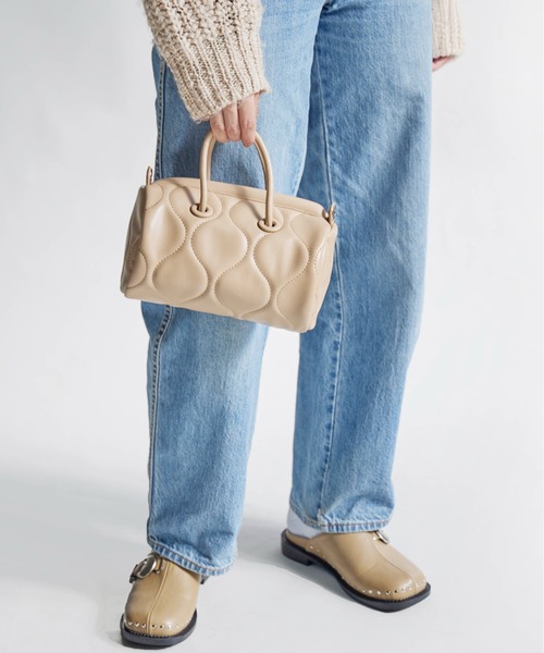 CONTROL FREAK / CTFK（コントロールフリーク）の「CONTROL FREAK(コントロールフリーク)キルティングドラム（ショルダーバッグ・レディース・ブラック/ベージュ/シルバー/ブルー・FREE）」の3枚目の写真