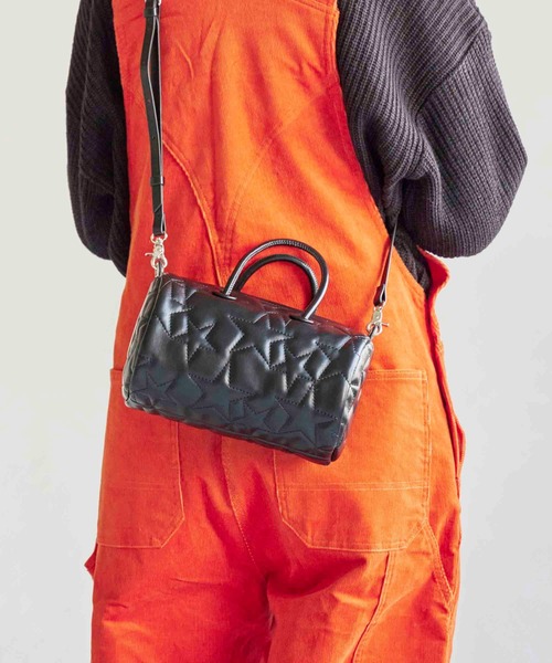 CONTROL FREAK / CTFK（コントロールフリーク）の「CONTROL FREAK(コントロールフリーク)キルティングドラム（ショルダーバッグ・レディース・ブラック/ベージュ/シルバー/ブルー・FREE）」の2枚目の写真