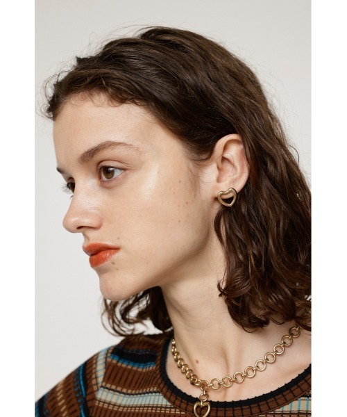 SLY（スライ）の「R/C HEART CHARM P/EARRING リッチコーティング ハートチャーム ピアス（ピアス（両耳用）・レディース・シルバー/ゴールド・FREE）」の3枚目の写真