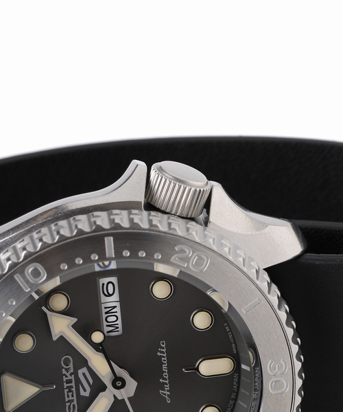 SEIKO 5（セイコーファイブ）の「SEIKO 5sports / セイコー×JOURNAL STANDARD 別注 SKX LIMITED（アナログ腕時計・メンズ・その他・FREE）」の7枚目の写真