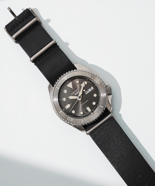 SEIKO 5（セイコーファイブ）の「SEIKO 5sports / セイコー×JOURNAL STANDARD 別注 SKX LIMITED（アナログ腕時計・メンズ・その他・FREE）」の15枚目の写真