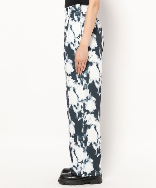 PAGEBOY（ページボーイ）の「ペイント柄パンツ（その他パンツ・レディース・ブラック/パープル系・FREE）」の10枚目の写真