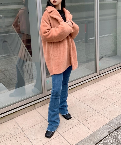 LVEU.（ラブユ.）の「【LVEU.】シャギーミディコート / アウター コート ミディ ミドル ステンカラー ダブル シャギー 起毛 ふわふわ ミント サーモン ピンク ZOZOTOWN限定（チェスターコート・レディース・サーモンピンク/ミント・FREE）」の6枚目の写真