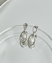 ホーニングパールツイストメタルピアス