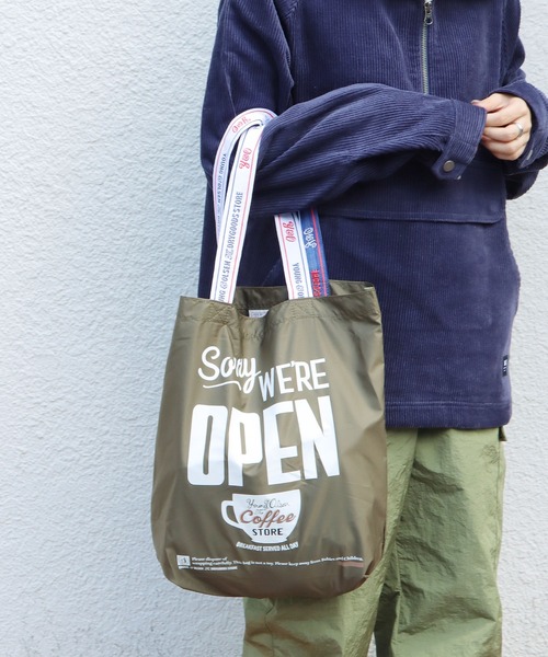 YOUNG&OLSEN The DRYGOODS STORE(ヤングアンドオルセン)の「YOUNG & OLSEN/ヤングアンドオルセン SHOPPING TOTE OP トートバッグ(トートバッグ・メンズ・ブラック/オリーブ/ワインレッド/ベージュ・FREE)」の4枚目の写真