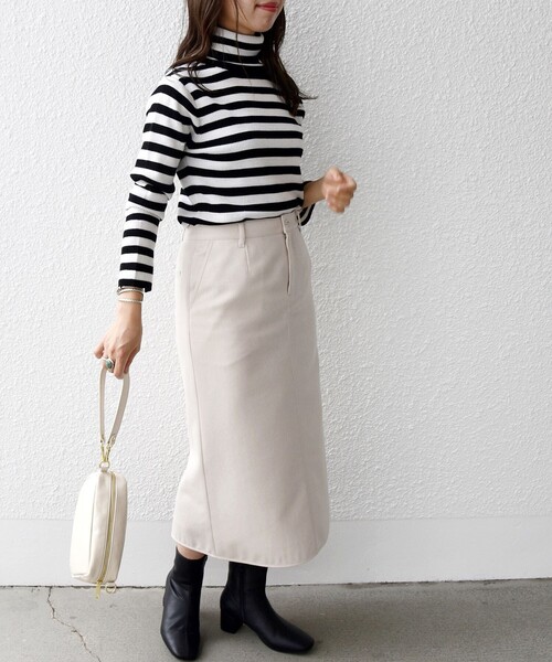 SHIPS any（シップス エニィ）の「SHIPS any:〈手洗い可能〉ウール ブレンド ストレート スカート◇（スカート・レディース・オフホワイト/ライトブルー/ブラック・40/38/36）」の21枚目の写真