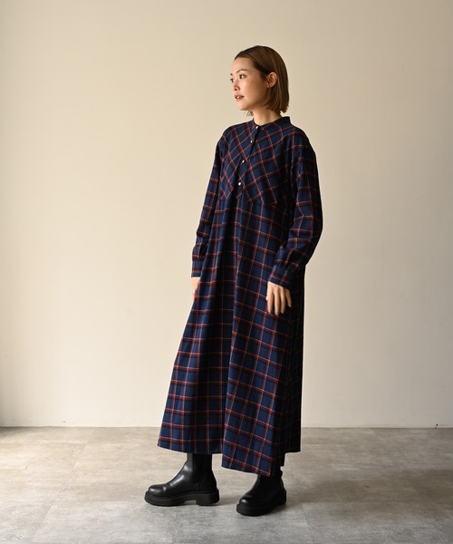 HERENCIA（ヘレンチア）の「バックシャンフリルチェック