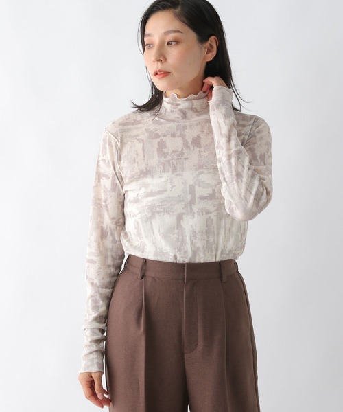 LEPSIM(レプシィム)の「ニュアンス柄シアータートルトップス 168098(Tシャツ/カットソー・レディース・グレー/オフホワイト・FREE)」の2枚目の写真