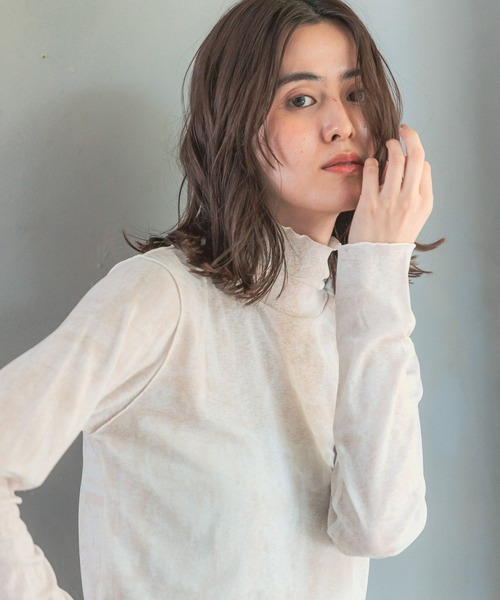 LEPSIM(レプシィム)の「ニュアンス柄シアータートルトップス 168098(Tシャツ/カットソー・レディース・グレー/オフホワイト・FREE)」の6枚目の写真