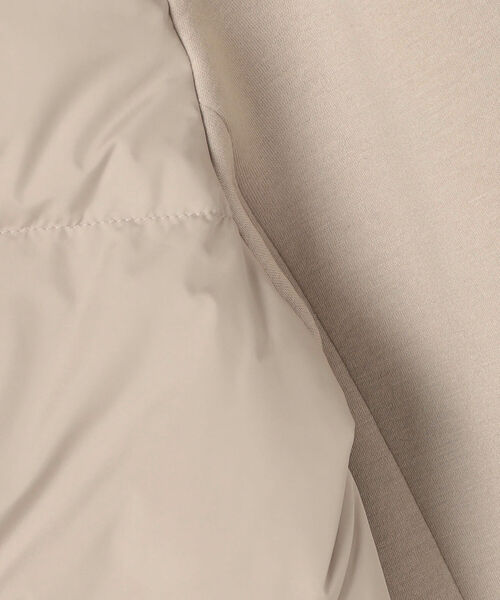 NOLLEY’S（ノーリーズ）の「◇【WEB限定】カットボンディング×スムースタフタダウン（ダウンジャケット/コート・レディース・ベージュ/ブラック・FREE）」の17枚目の写真