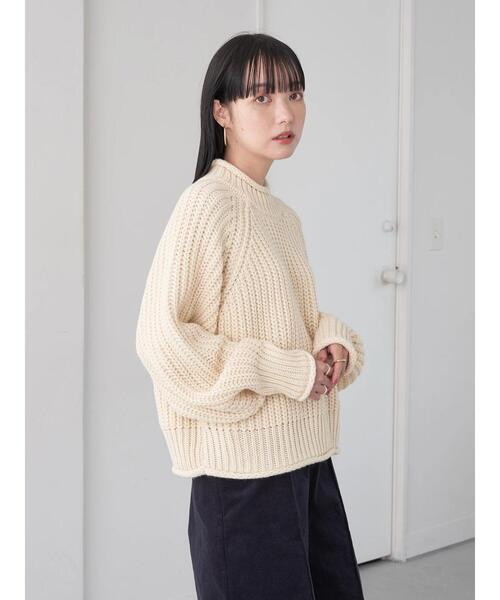 earth music&ecology（アースミュージックアンドエコロジー）の「バルキーショートニット（ニット/セーター・レディース・ブラック/アイボリー/ライトグレー/ボルドー/ダークブルー・FREE）」の12枚目の写真