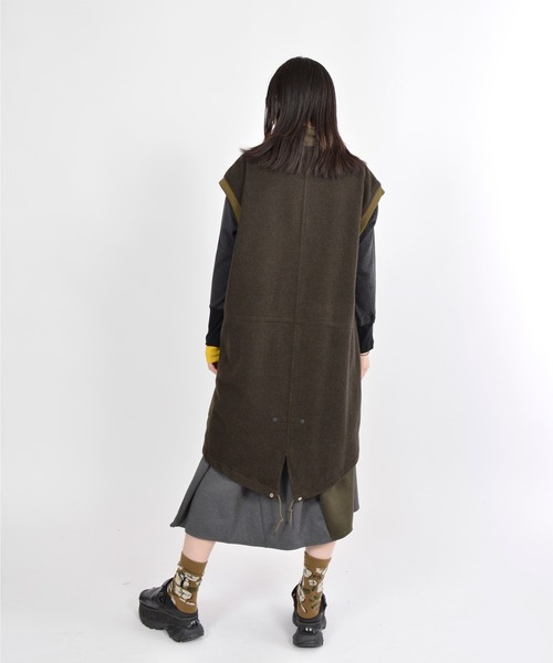 gomme(ゴム)の「アーミーキルト ミリタリーコート(ミリタリージャケット・レディース・カーキ/ブラック・MEDIUM)」の17枚目の写真