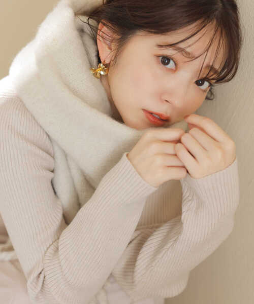 EDIT COLOGNE（エディットコロン）の「ブークレマフラー（ストール/ショール・レディース・ホワイト/イエロー・ﾌﾘ-）」の3枚目の写真