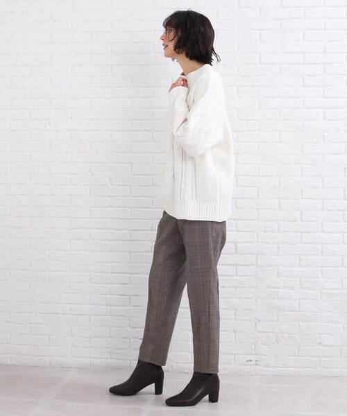 SHOO・LA・RUE(シューラルー)の「◆モール ケーブルニット(ニット/セーター・レディース・サンドベージュ/イエロー系その他/ライトブルー/ホワイト系・00)」の21枚目の写真