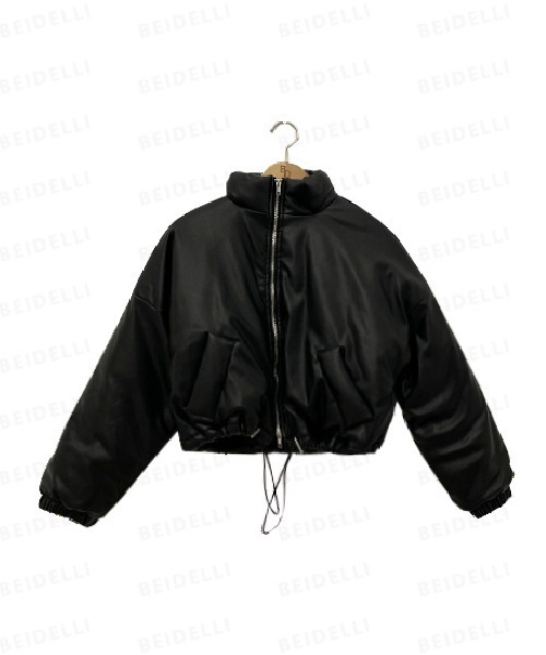 BEIDELLI（ベイデリー）の「[BELLIDE MADE] 2wayフェイクレザークロップドショート中綿ジャケット（ダウンジャケット/コート・レディース・ブラック/グレー・FREE）」の16枚目の写真