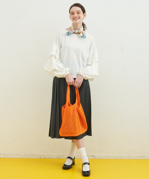 MERLOT(メルロー)の「1枚でも決まる 袖フリルカットソー(Tシャツ/カットソー・レディース・ブラック/ホワイト・FREE)」の20枚目の写真
