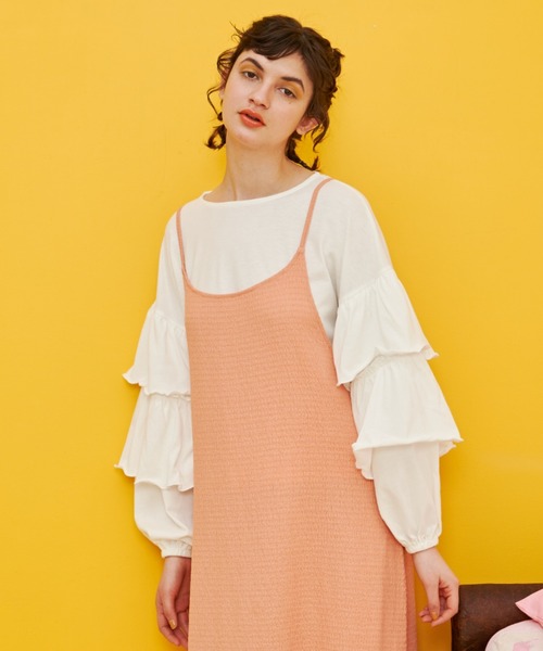 MERLOT(メルロー)の「1枚でも決まる 袖フリルカットソー(Tシャツ/カットソー・レディース・ブラック/ホワイト・FREE)」の16枚目の写真