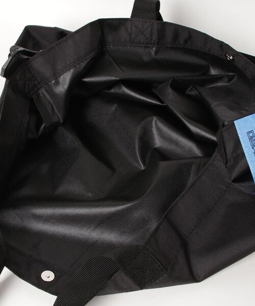 atmos pink（アトモスピンク）の「ATMOS SHOPPING BAG×SHIBUKURO / アトモス ショッピングバック×シブクロ（ショルダーバッグ・メンズ・ブラック・FREE）」の4枚目の写真