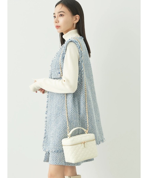 earth music&ecology(アースミュージックアンドエコロジー)の「キルティングバニティショルダーバッグ(ショルダーバッグ・レディース・アイボリー/ブラック/モカ・FREE)」の8枚目の写真