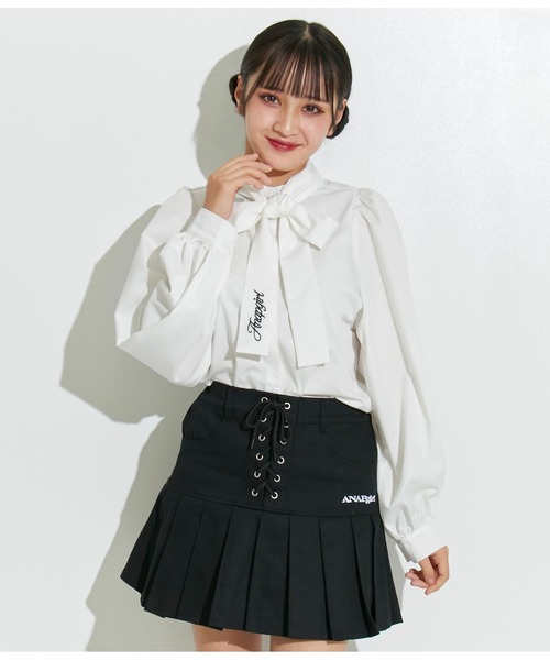 ANAP GiRL(アナップガール)の「ビッグリボンパフスリーブシャツ【セットアップ可能】(シャツ/ブラウス・キッズ・オフホワイト/ライトブルー・XS/S/M)」の9枚目の写真