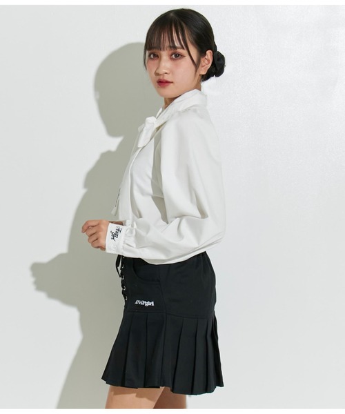 ANAP GiRL(アナップガール)の「ビッグリボンパフスリーブシャツ【セットアップ可能】(シャツ/ブラウス・キッズ・オフホワイト/ライトブルー・XS/S/M)」の13枚目の写真