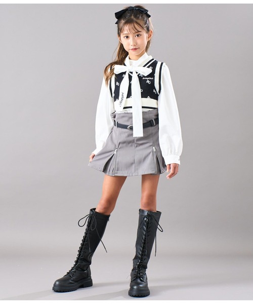 ANAP GiRL(アナップガール)の「ビッグリボンパフスリーブシャツ【セットアップ可能】(シャツ/ブラウス・キッズ・オフホワイト/ライトブルー・XS/S/M)」の22枚目の写真