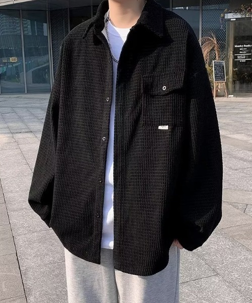 MGV(エムジーヴィー)の「オーバーサイズストリートシャツ(シャツ/ブラウス・メンズ・ブラック/ベージュ・LARGE/X-LARGE/MEDIUM)」の13枚目の写真