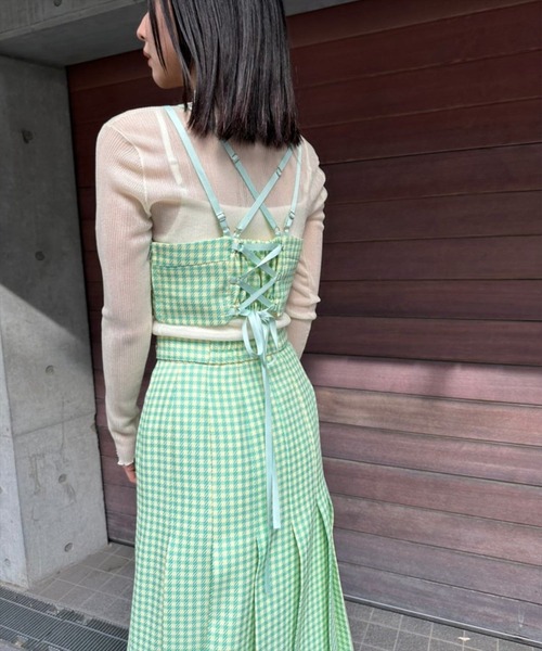 REDYAZEL（レディアゼル）の「ギンガムチェックバックレースキャミソール（キャミソール・レディース・グリーン/ラベンダー/ブラック・SMALL/MEDIUM）」の17枚目の写真