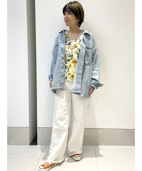 GAP（ギャップ）の「袖コンシャス リネンブレンド ペプラムトップス（シャツ/ブラウス・レディース・グリーン/イエロー・S/XS/L/M/XXS）」の13枚目の写真