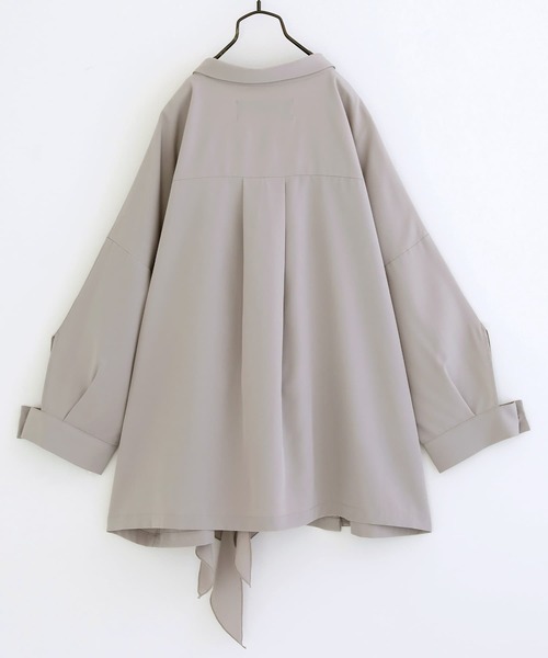 osharewalker（オシャレウォーカー）の「【廃盤】『アシメラッフルフリルシャツ』（シャツ/ブラウス・レディース・ブラック/ライトグレー・FREE）」の19枚目の写真