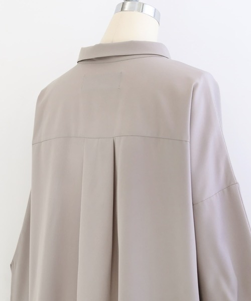 osharewalker（オシャレウォーカー）の「【廃盤】『アシメラッフルフリルシャツ』（シャツ/ブラウス・レディース・ブラック/ライトグレー・FREE）」の20枚目の写真