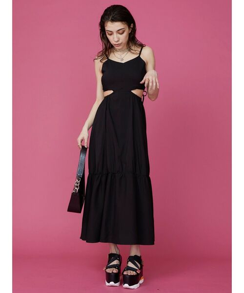 EVRIS(エヴリス)の「オープンウエストロングキャミワンピース(ワンピース・レディース・ブラック/パープル/ホワイト・FREE)」の14枚目の写真