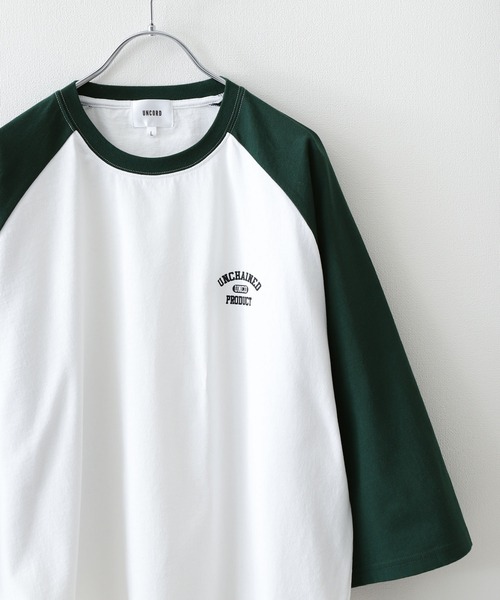 UNCORD（アンコード）の「【UNCORD】 vintage design logo raglan T-shirt ／ ワンポイント ロゴ ラグラン 7分袖 ビッグ Tシャツ（Tシャツ/カットソー・メンズ・アイボリー系/ホワイト/ホワイト×ブラック/オートミール/ホワイト×グリーン/ブラック/ブラック系/チャコール/ホワイト系/ホワイト系1・LARGE/MEDIUM/X-LARGE）」の3枚目の写真