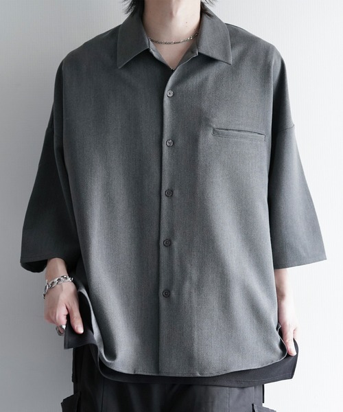 cussil（クシル）の「【cussil/クシル】TRストレッチルーズシルエット2wayオープンカラーシャツ（シャツ/ブラウス・メンズ・オフホワイト/ライトグレー/ブラック/グレイッシュベージュ/ライトブルー/チャコールグレー/ブルーグレー/グレー/ホワイト系/ブラック系・L/M/S/XS）」の5枚目の写真