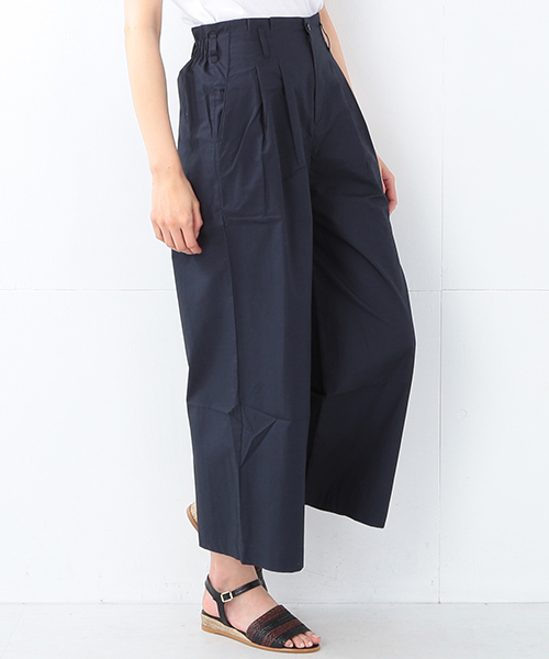 Demi-Luxe BEAMS（デミルクス ビームス）の「Sabena / ウォッシャブル タイプライター ワイドパンツ（その他パンツ・レディース・ベージュ/ネイビー・36/38）」の17枚目の写真