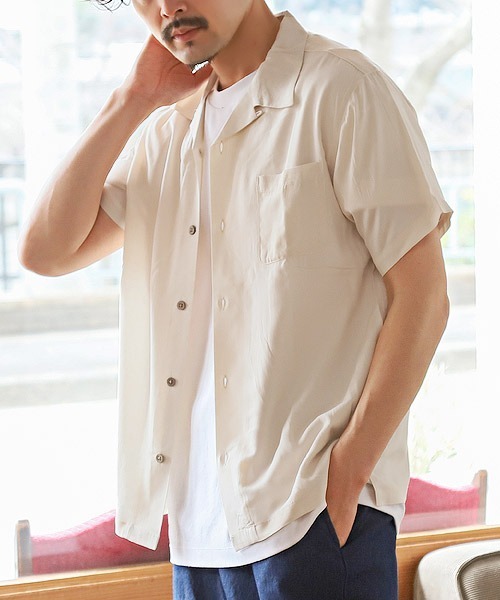 LUXSTYLE(ラグスタイル)の「レーヨン無地アロハシャツ(シャツ/ブラウス・メンズ・ネイビー/カーキ/アイボリー/ピンク・L/M/XL)」の2枚目の写真