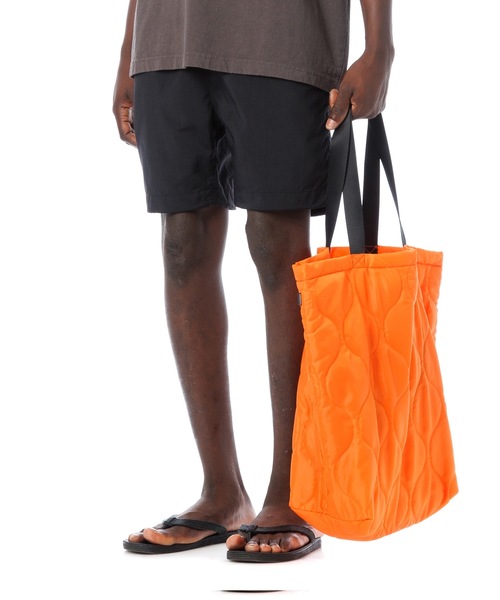 DAILY STANDARD by SANDINISTA(デイリースタンダードバイサンディニスタ)の「Quilted Tote Bag / キルティングトートバッグ(トートバッグ・メンズ・ネイビー/ブラック/オレンジ/オリーブ・FREE)」の10枚目の写真