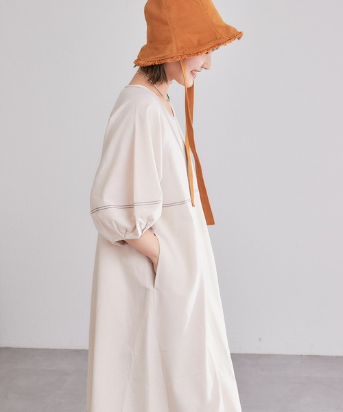 CIAOPANIC TYPY（チャオパニックティピー）の「【india】配色ステッチボリュームスリーブワンピ（ワンピース・レディース・グレー/ブラック/アイボリー/ベージュ・ONE SIZE）」の13枚目の写真