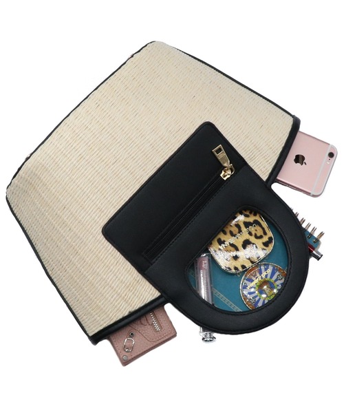 GUSCIO(グッシオ)の「【グッシオベーシック】PUレザー切替カゴバッグ(かごバッグ・レディース・ブラウン/アイボリー/オリーブ/ブラック・FREE)」の10枚目の写真