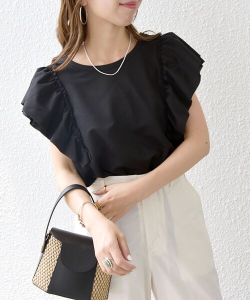 SHIPS any(シップス エニィ)の「SHIPS any:〈洗濯機可能〉カット フリルスリーブ TEE(Tシャツ/カットソー・レディース・ブラック/ブラウン・ONE SIZE)」の12枚目の写真