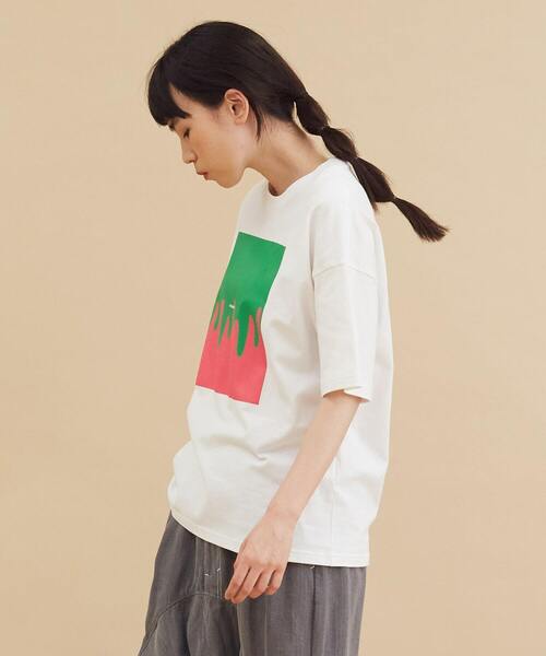 FRAPBOIS(フラボア)の「メルティーT(Tシャツ/カットソー・レディース・チャコールグレー/ホワイト/グリーン・1/2)」の20枚目の写真