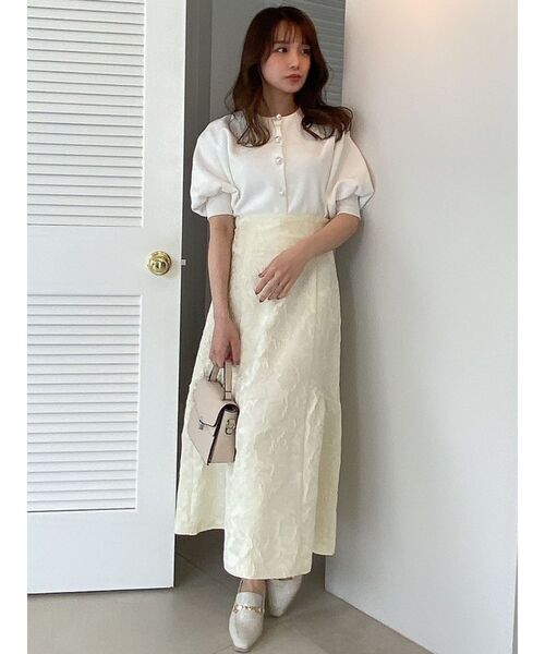 dazzlin（ダズリン）の「ビッグパーツカーデトップス（カーディガン/ボレロ・レディース・オフホワイト/ブラック/パープル・FREE）」の7枚目の写真